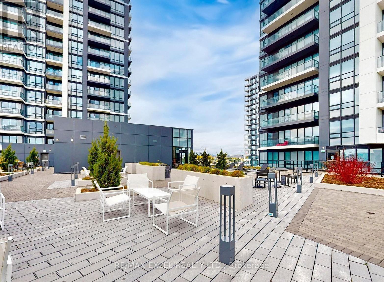 2005 - 8 Water Walk Drive, Markham, Ontario L3R 6L4 - Photo 14 - N12825276