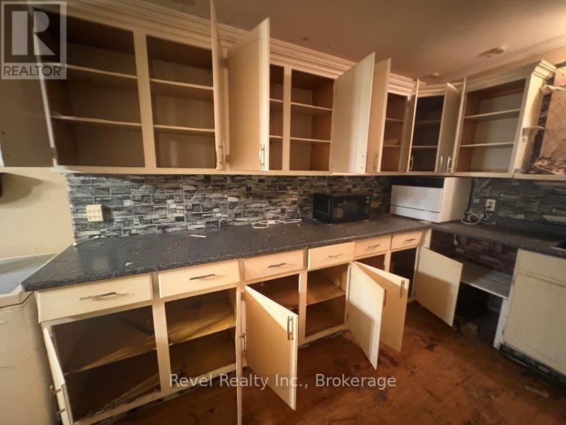 555 19th Street E, Owen Sound, Ontario  N4K 6B3 - Photo 11 - X12824768