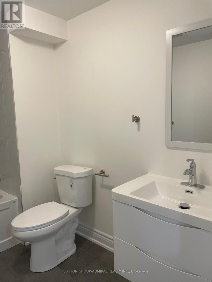 104 Marsellus Drive, Barrie (Holly), Ontario  L4N 8R7 - Photo 10 - S12825248