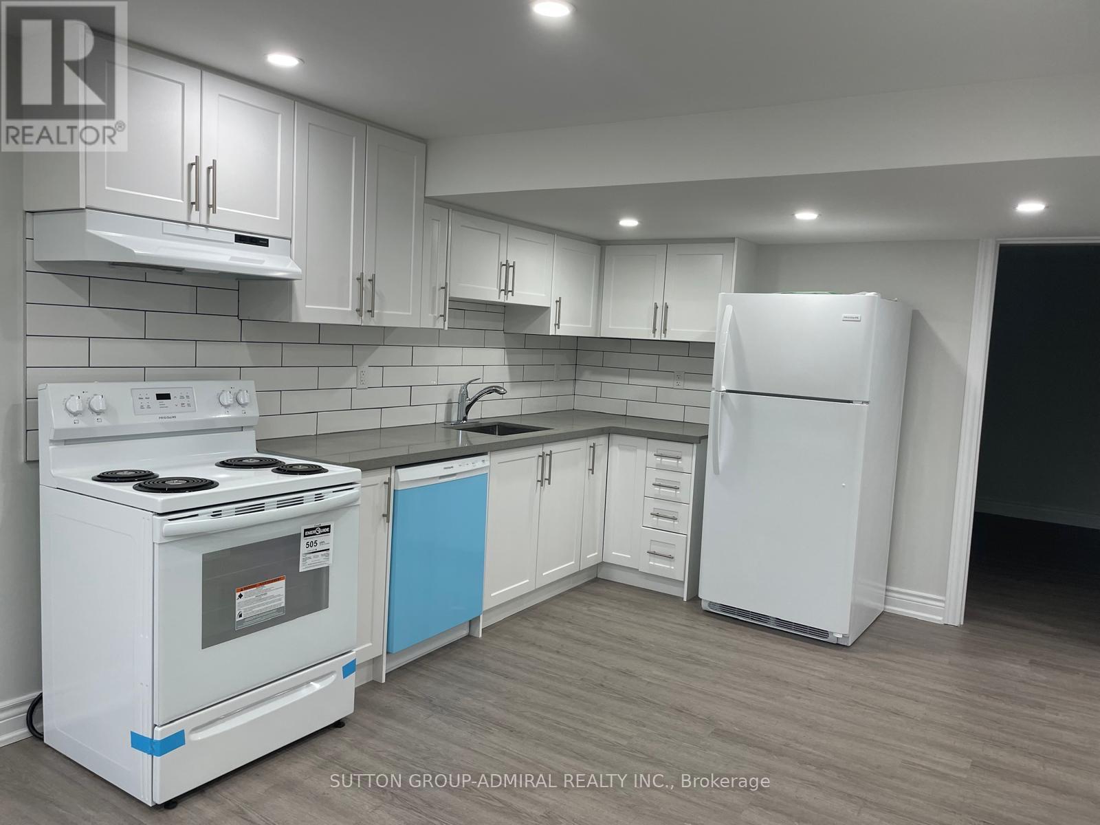 104 Marsellus Drive, Barrie (Holly), Ontario  L4N 8R7 - Photo 8 - S12825248