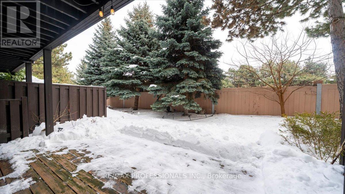 14 - 1755 Rathburn Road E, Mississauga, Ontario  L4W 2M8 - Photo 39 - W12825192