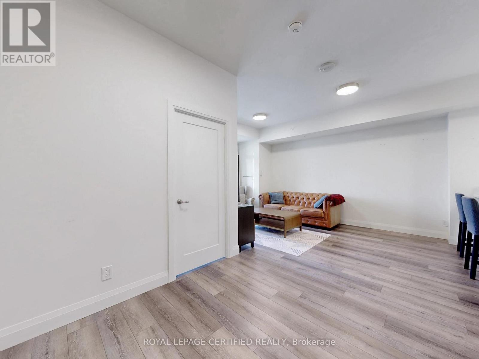 604 - 500 Brock Avenue, Burlington, Ontario  L7S 0A5 - Photo 15 - W12825198