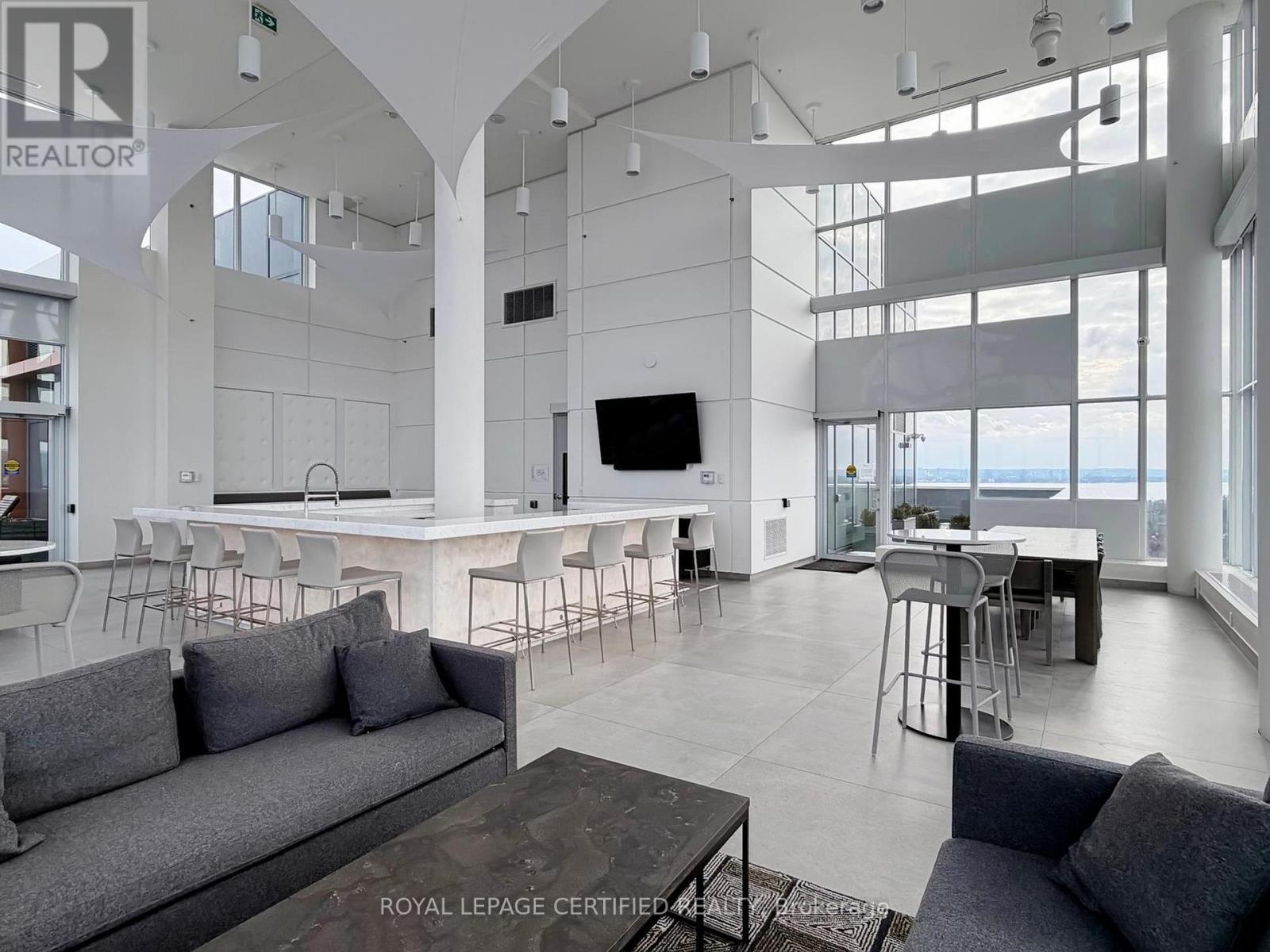 604 - 500 Brock Avenue, Burlington, Ontario  L7S 0A5 - Photo 42 - W12825198