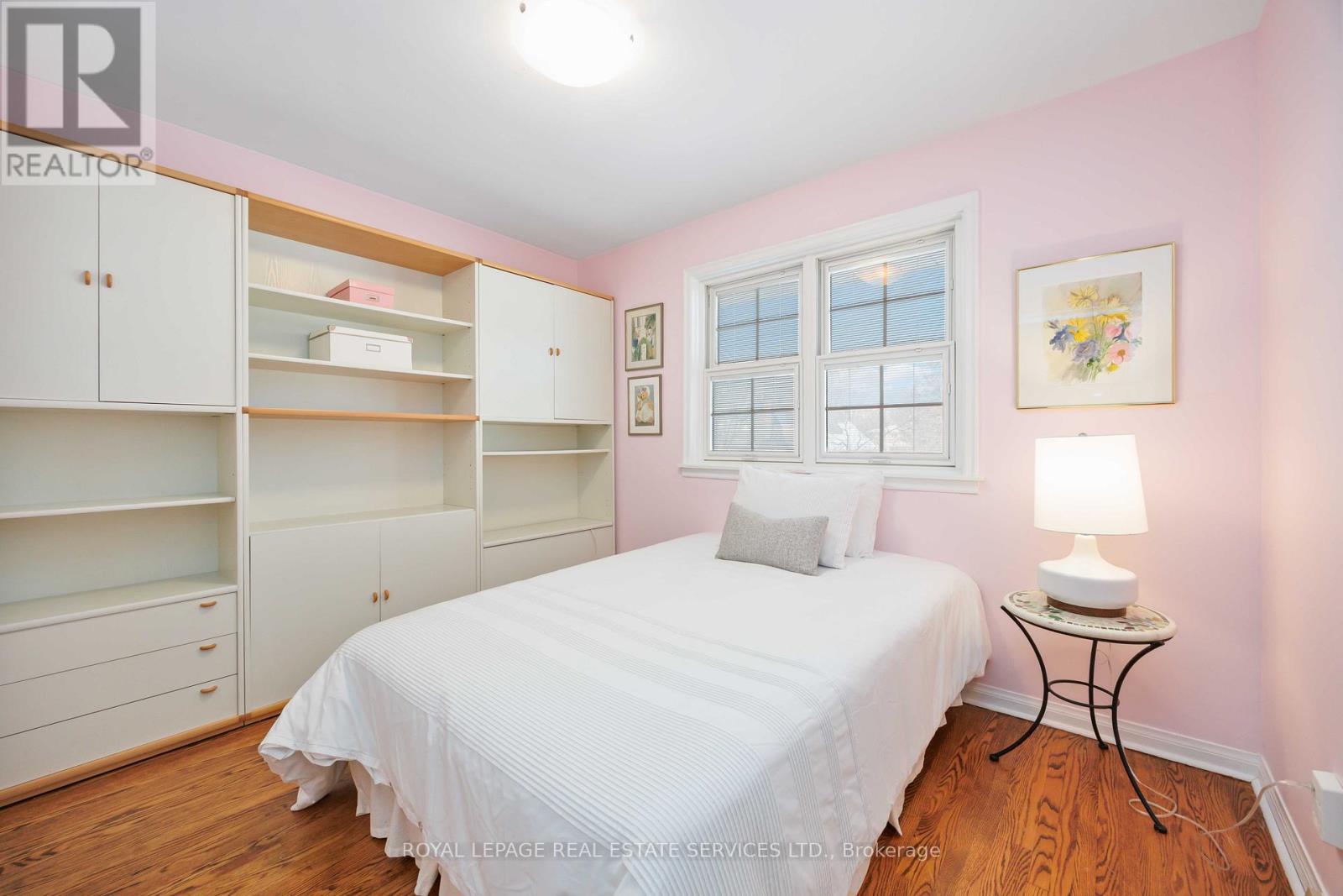 2 Cherry Post Crescent, Toronto, Ontario  M9C 2K1 - Photo 29 - W12825236