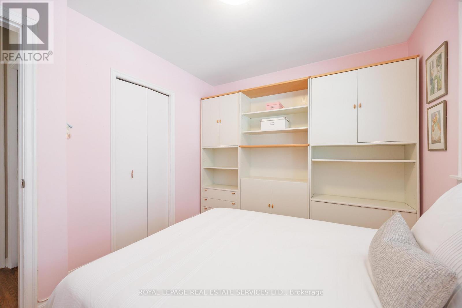 2 Cherry Post Crescent, Toronto, Ontario  M9C 2K1 - Photo 30 - W12825236