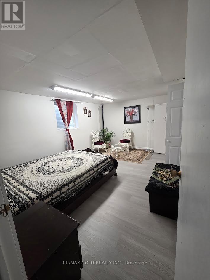 Bsmt - 62 Lewis Crescent, Kitchener, Ontario  N2A 2T6 - Photo 4 - X12825234