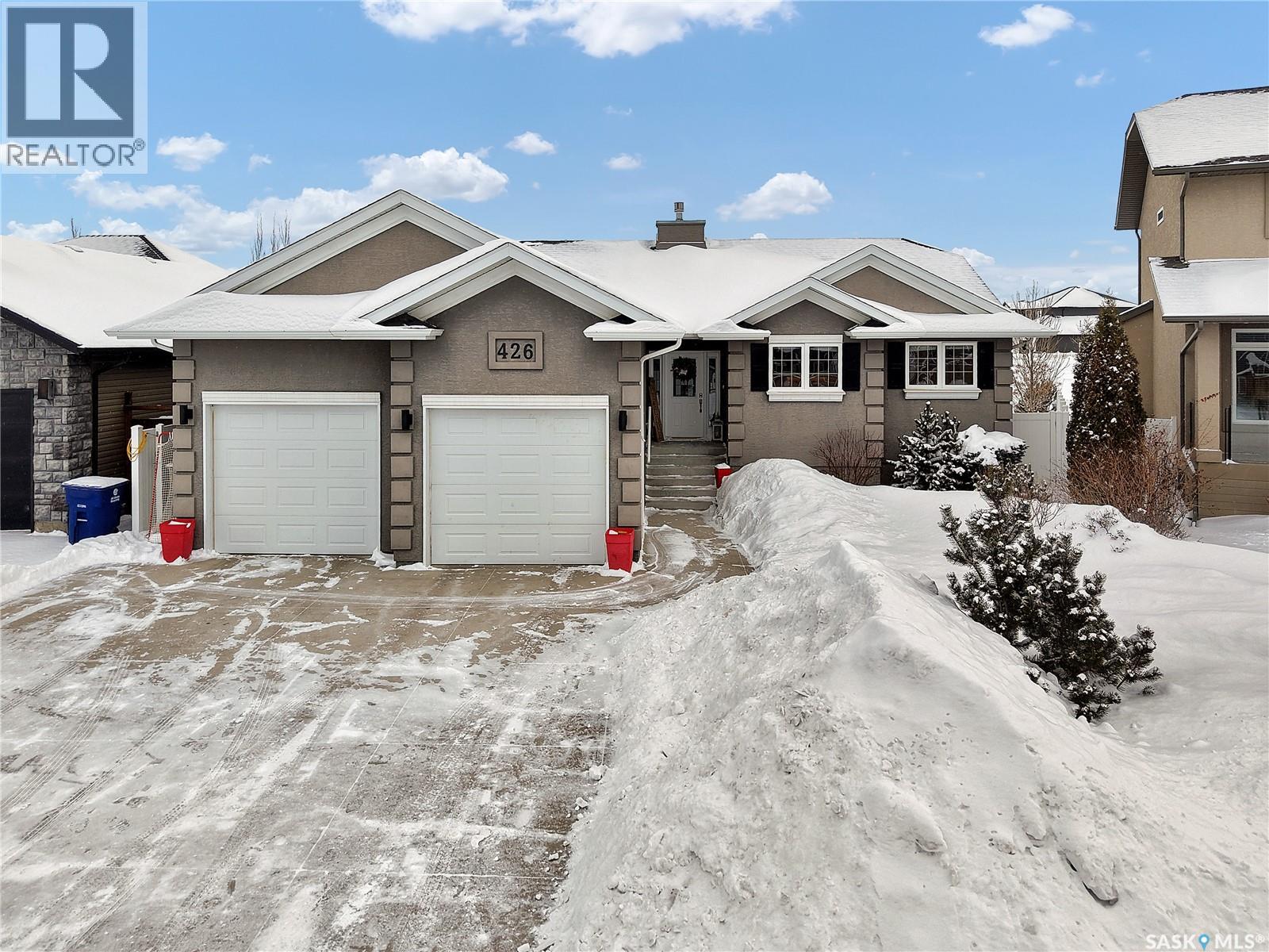 426 Lyle Crescent, Warman, Saskatchewan  S0K 4S1 - Photo 2 - SK029147