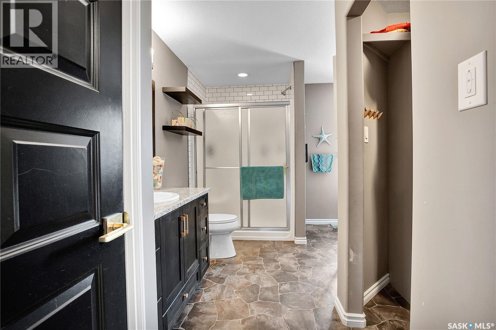 426 Lyle Crescent, Warman, Saskatchewan  S0K 4S1 - Photo 21 - SK029147