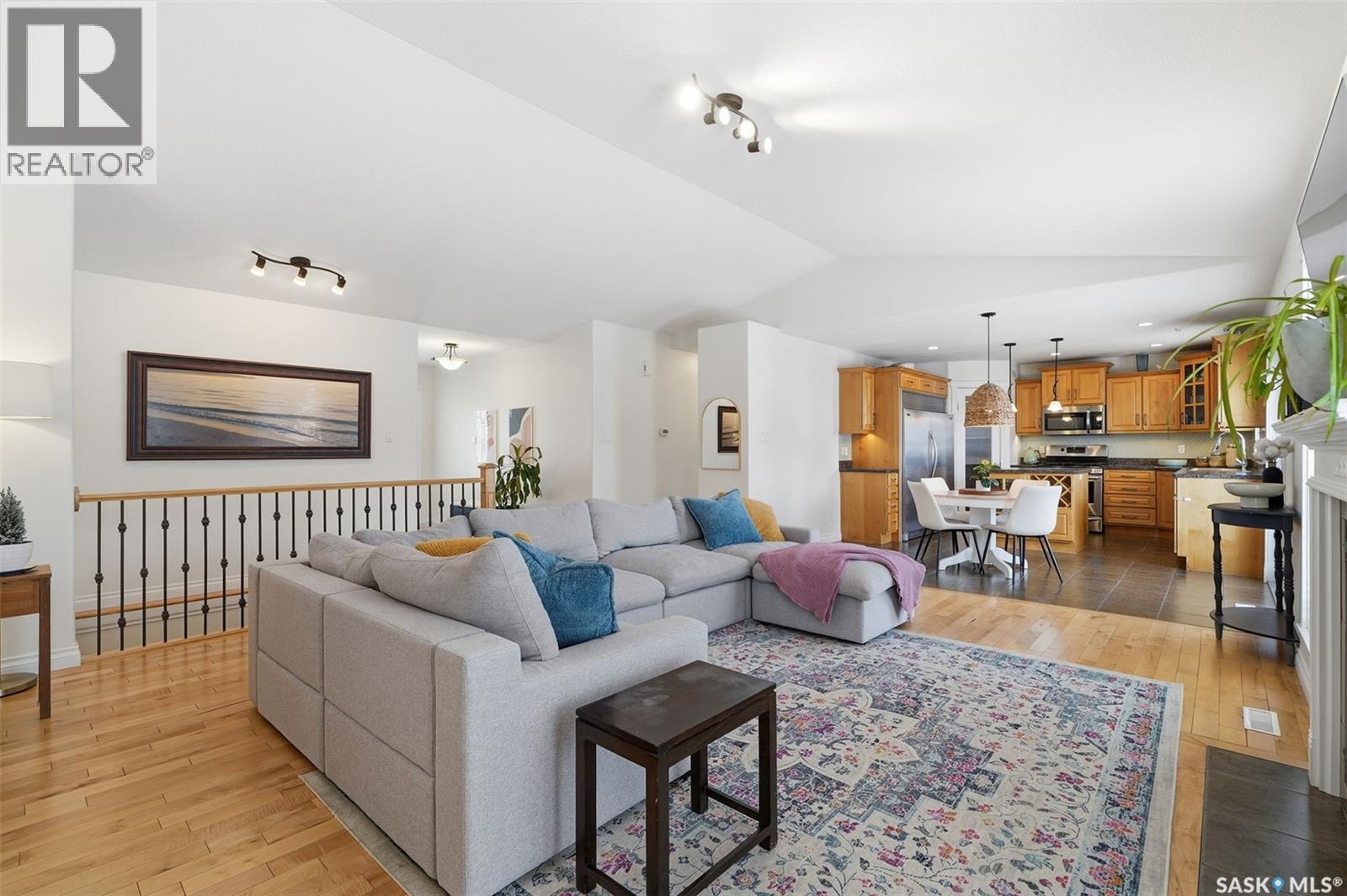 12 Longpre Crescent, Prince Albert, Saskatchewan  S6X 1C8 - Photo 8 - SK029251