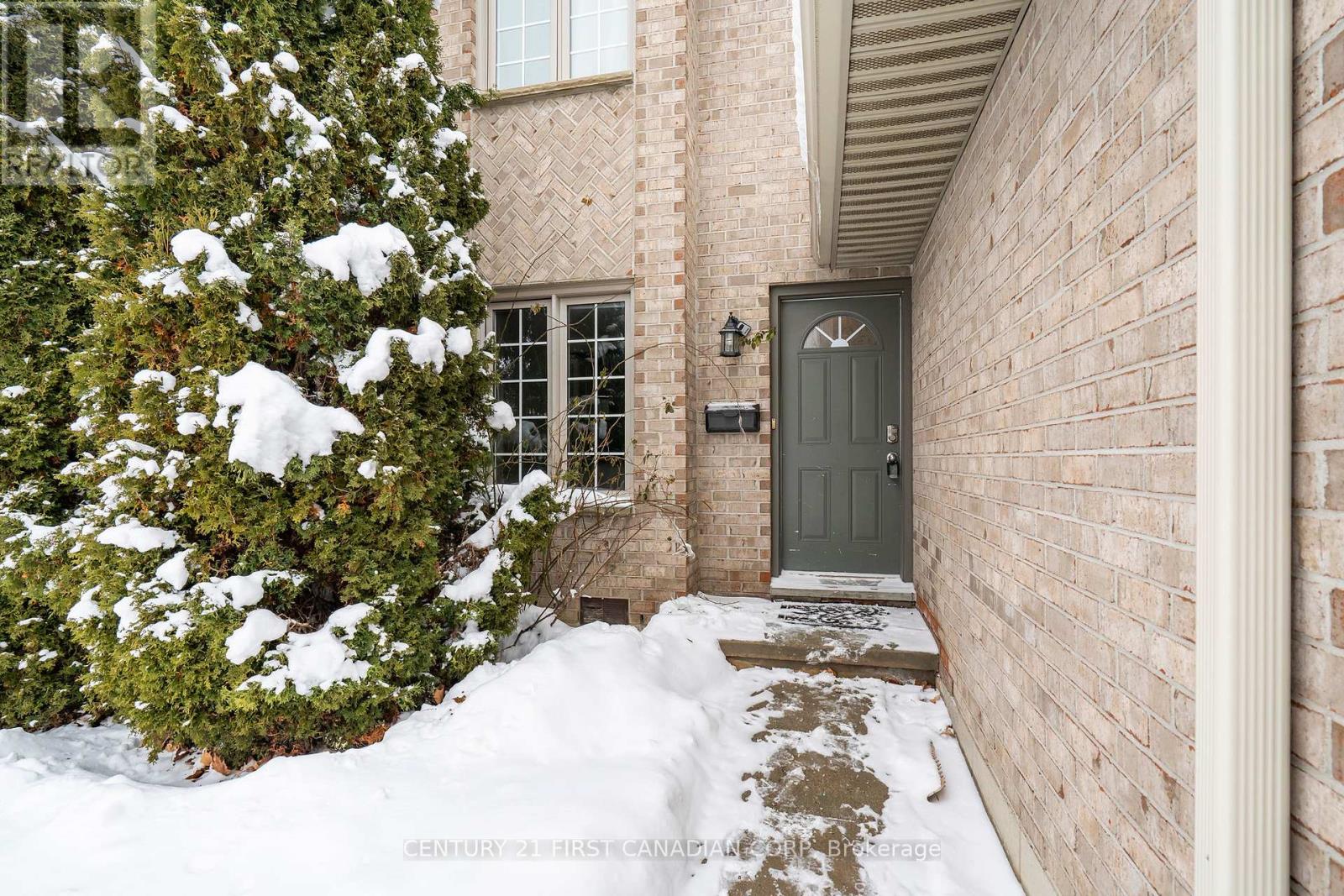 17 - 340 Ambleside Drive, London North, Ontario  N6G 4Y5 - Photo 3 - X12671284