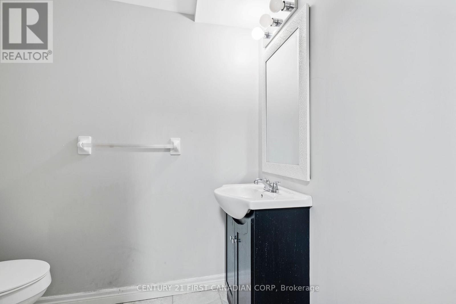 17 - 340 Ambleside Drive, London North, Ontario  N6G 4Y5 - Photo 40 - X12671284