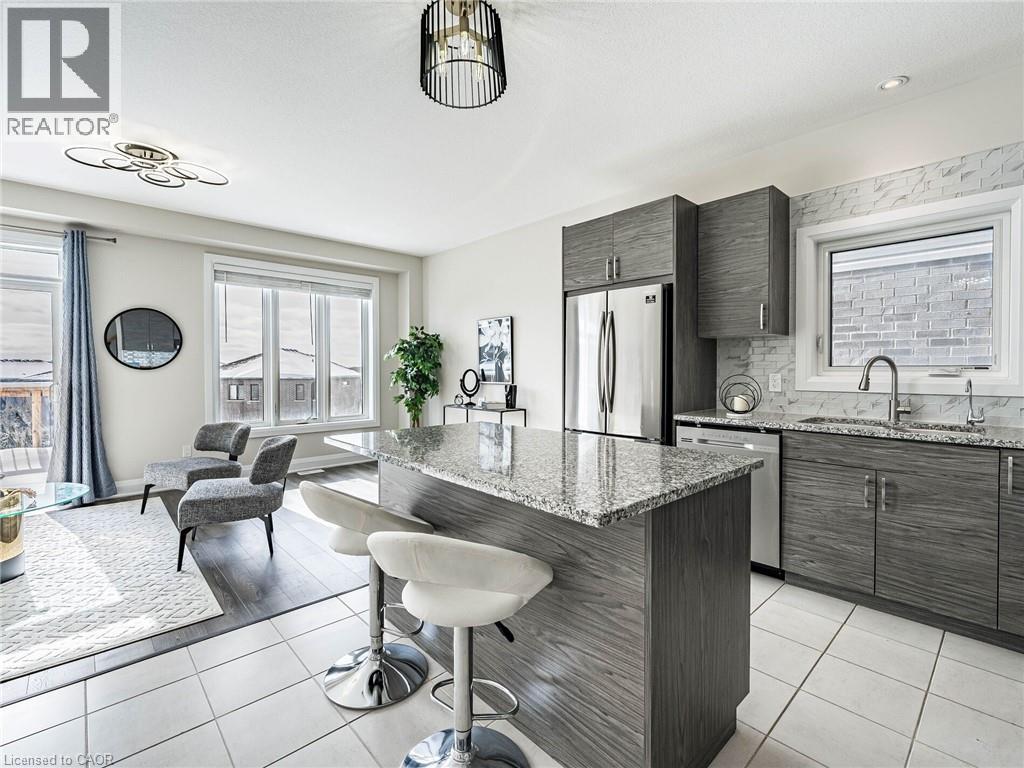 677 Thomas Slee Drive, Kitchener, Ontario  N2P 0J1 - Photo 9 - 40808114