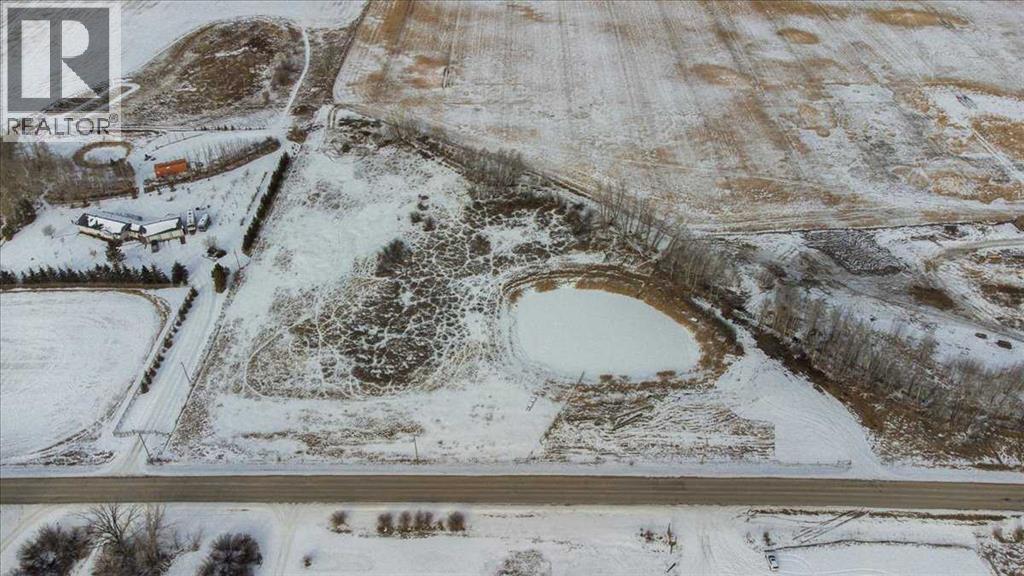 253032 Township Road 244, Rural Wheatland County, Alberta  T1P 1H5 - Photo 3 - A2287290