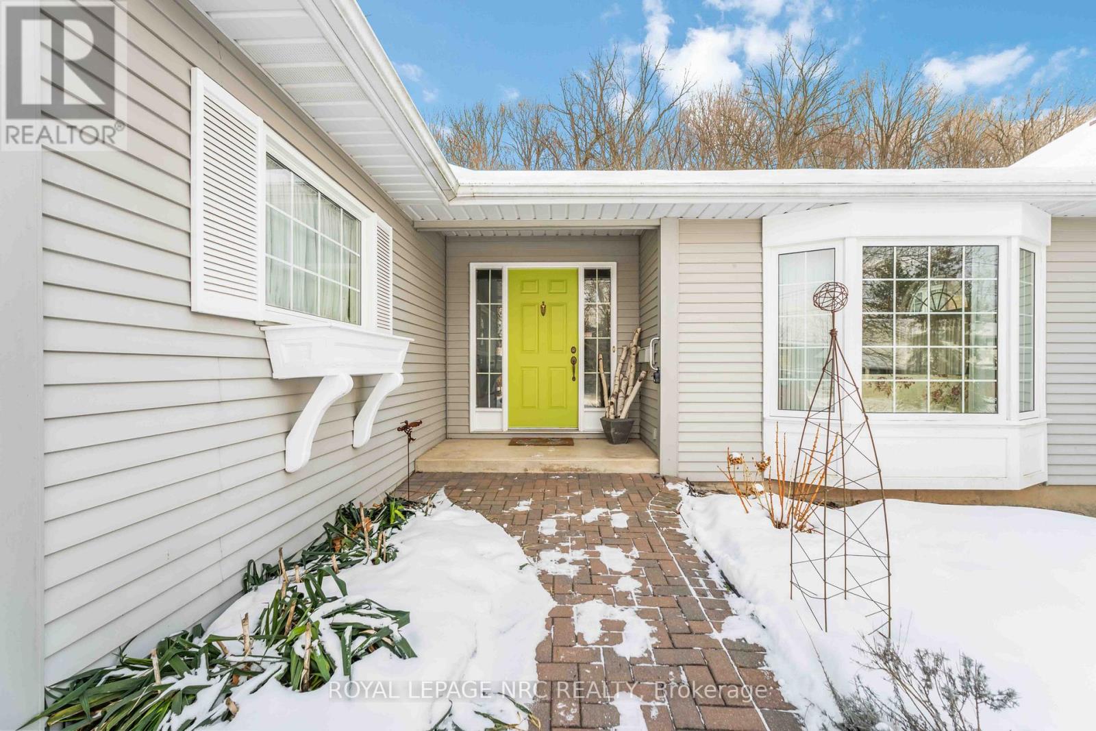 192 WOODSIDE DRIVE, St. Catharines, Ontario