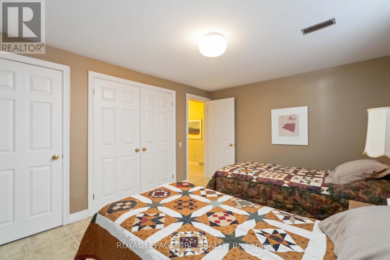 192 Woodside Drive, St. Catharines, Ontario  L2T 1X6 - Photo 30 - X12824688