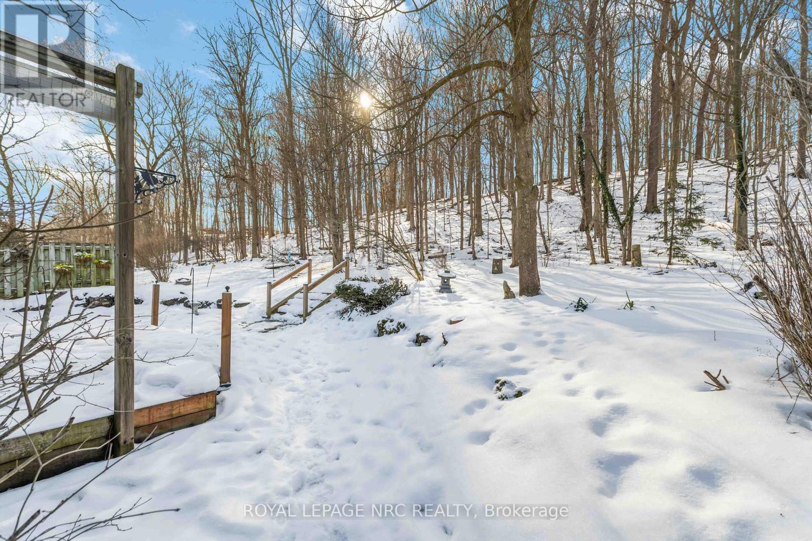 192 Woodside Drive, St. Catharines, Ontario  L2T 1X6 - Photo 38 - X12824688