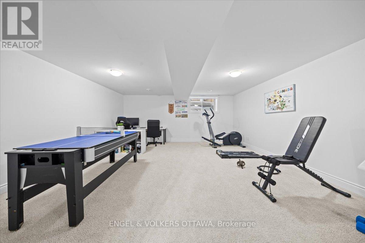 273 Dion Avenue, Clarence-Rockland, Ontario  K4K 0M4 - Photo 27 - X12825292