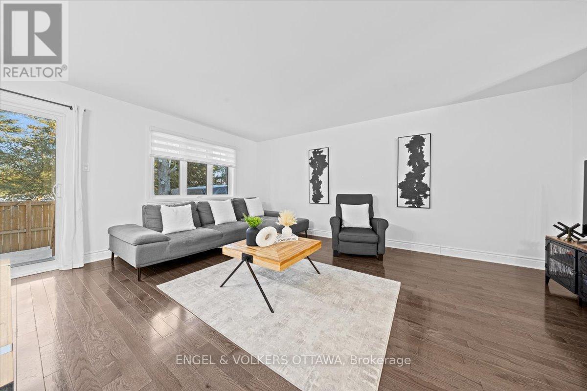 273 Dion Avenue, Clarence-Rockland, Ontario  K4K 0M4 - Photo 7 - X12825292