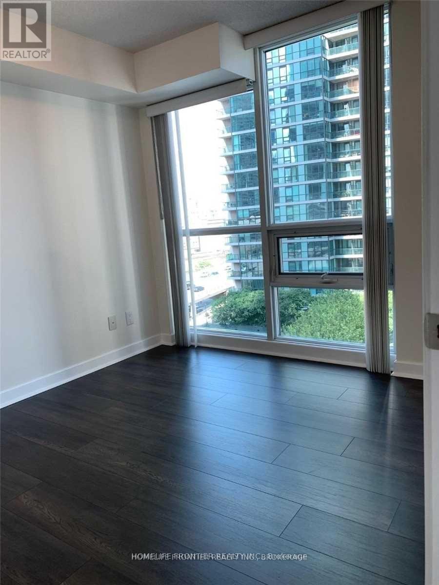 1108 - 18 Harbour Street, Toronto, Ontario  M5J 2Z6 - Photo 6 - C12825228