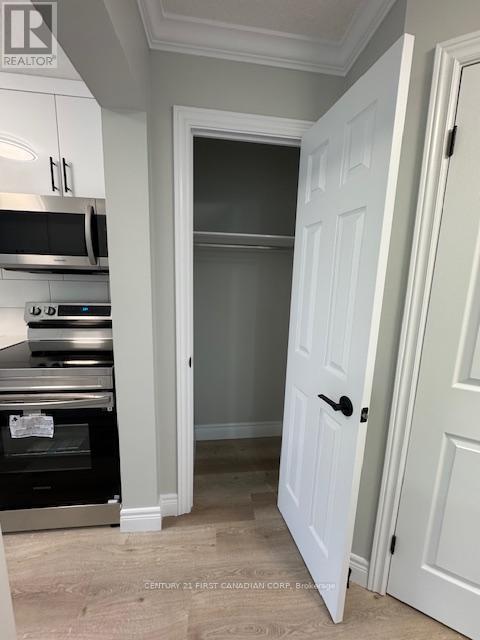 107 - 1600 Adelaide Street N, London North, Ontario  N5X 3H6 - Photo 5 - X12824174