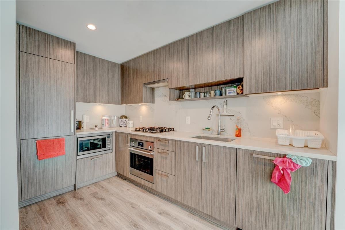 3805 13350 Central Avenue, Surrey, British Columbia  V3T 0S1 - Photo 8 - R3093966