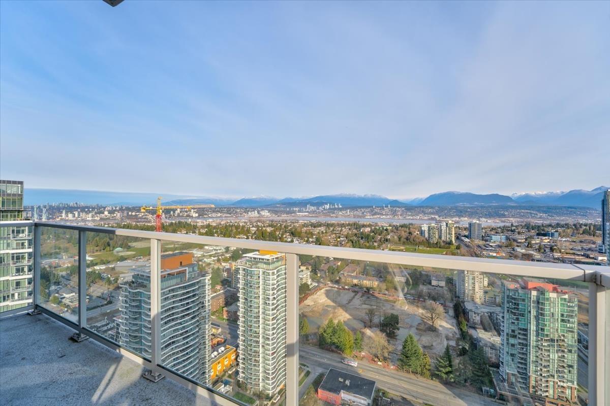 3805 13350 Central Avenue, Surrey, British Columbia  V3T 0S1 - Photo 4 - R3093966