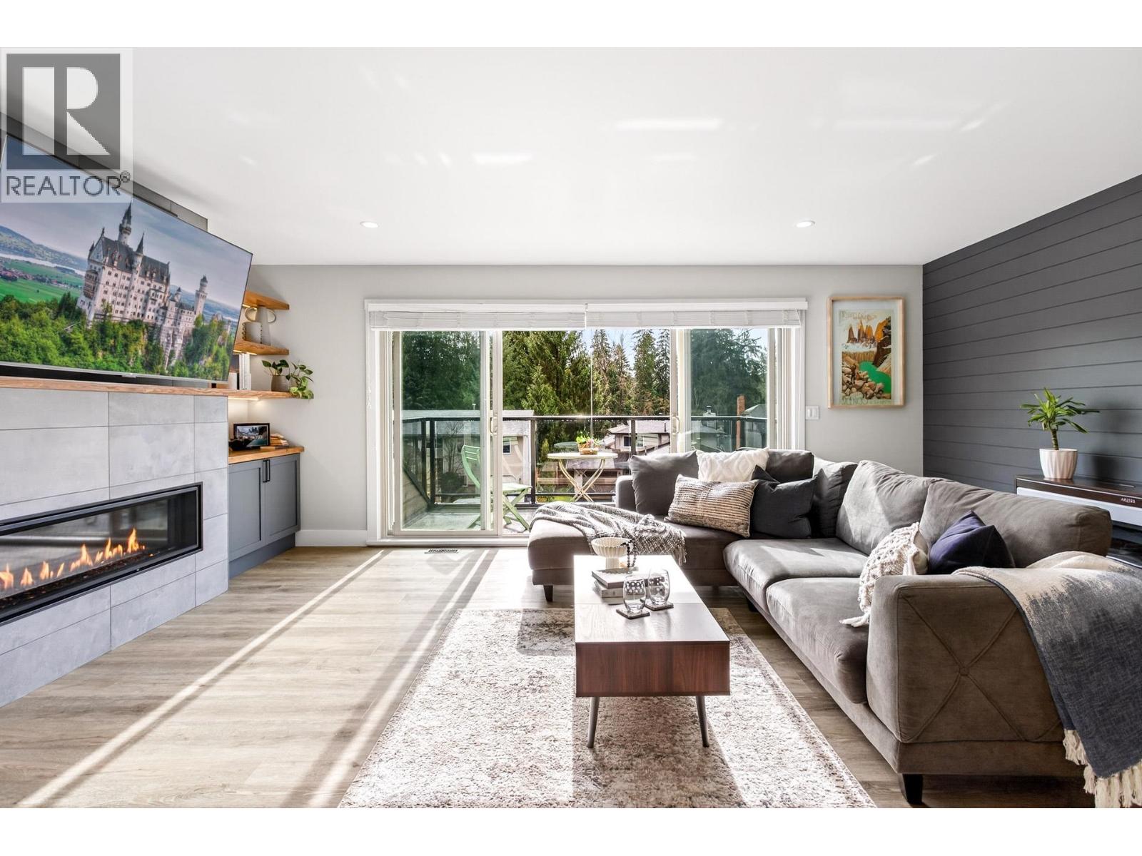 969 Mansfield Crescent, Port Coquitlam, British Columbia  V3B 6H3 - Photo 10 - R3094092