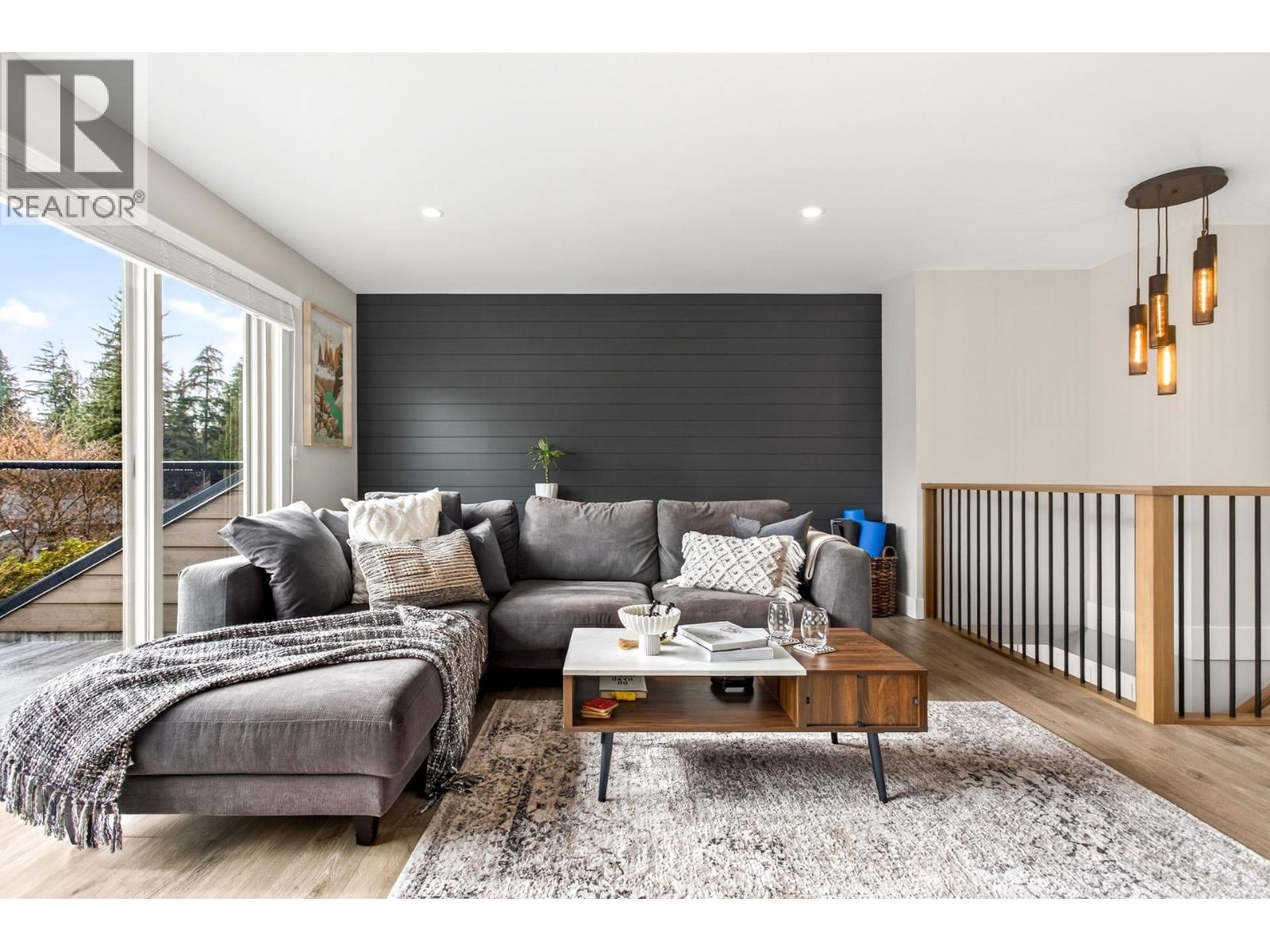 969 Mansfield Crescent, Port Coquitlam, British Columbia  V3B 6H3 - Photo 15 - R3094092