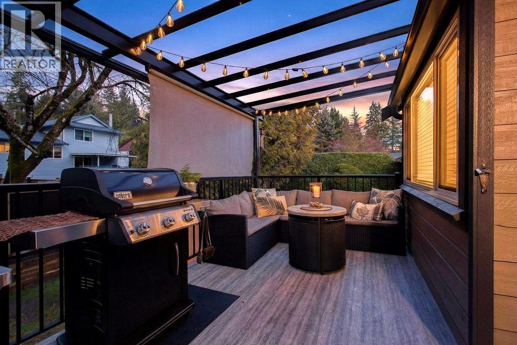 969 Mansfield Crescent, Port Coquitlam, British Columbia  V3B 6H3 - Photo 3 - R3094092