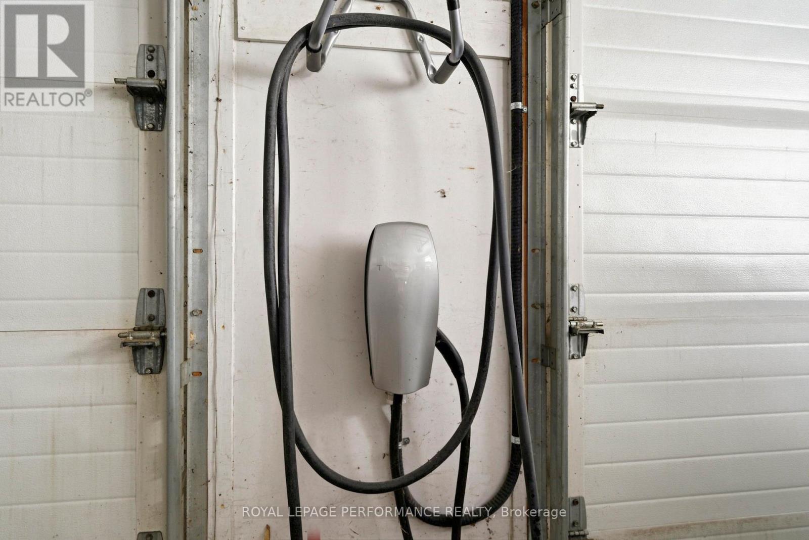 18537 Stonehouse Point Road, South Glengarry, Ontario  K6H 5R5 - Photo 44 - X12821848