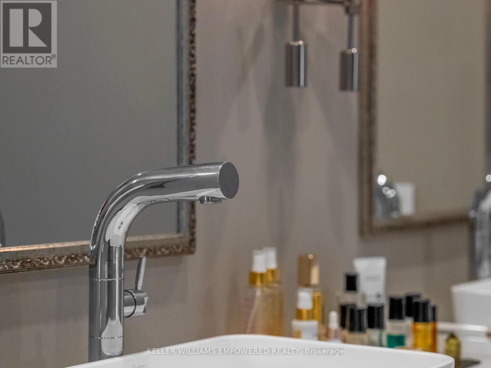 10 Webster Avenue, Toronto, Ontario  M5R 1N7 - Photo 26 - C12825310