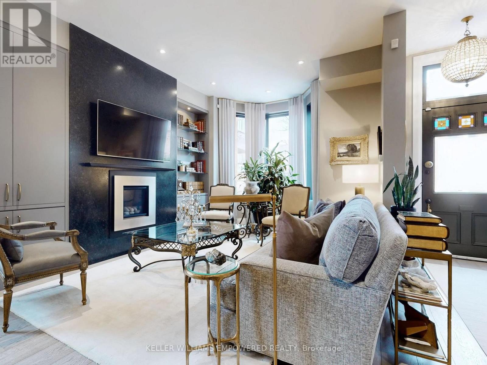 10 Webster Avenue, Toronto, Ontario  M5R 1N7 - Photo 3 - C12825310