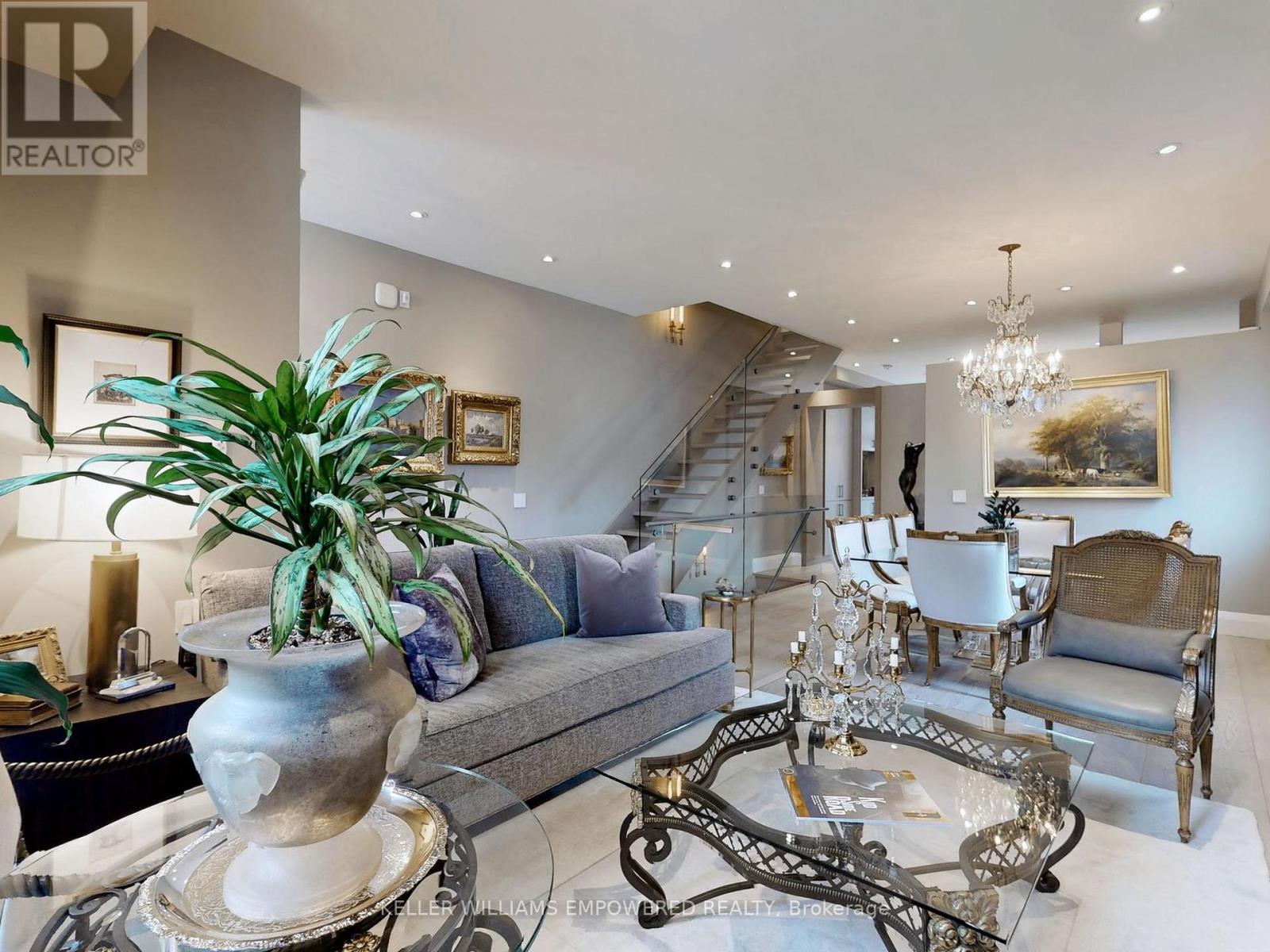 10 Webster Avenue, Toronto, Ontario  M5R 1N7 - Photo 5 - C12825310