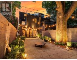 10 WEBSTER AVENUE, Toronto, Ontario