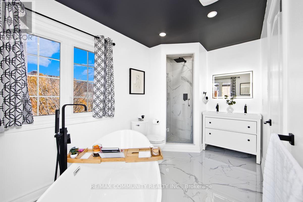 37 Mantle Avenue, Whitchurch-Stouffville, Ontario  L4A 0M7 - Photo 12 - N12825294