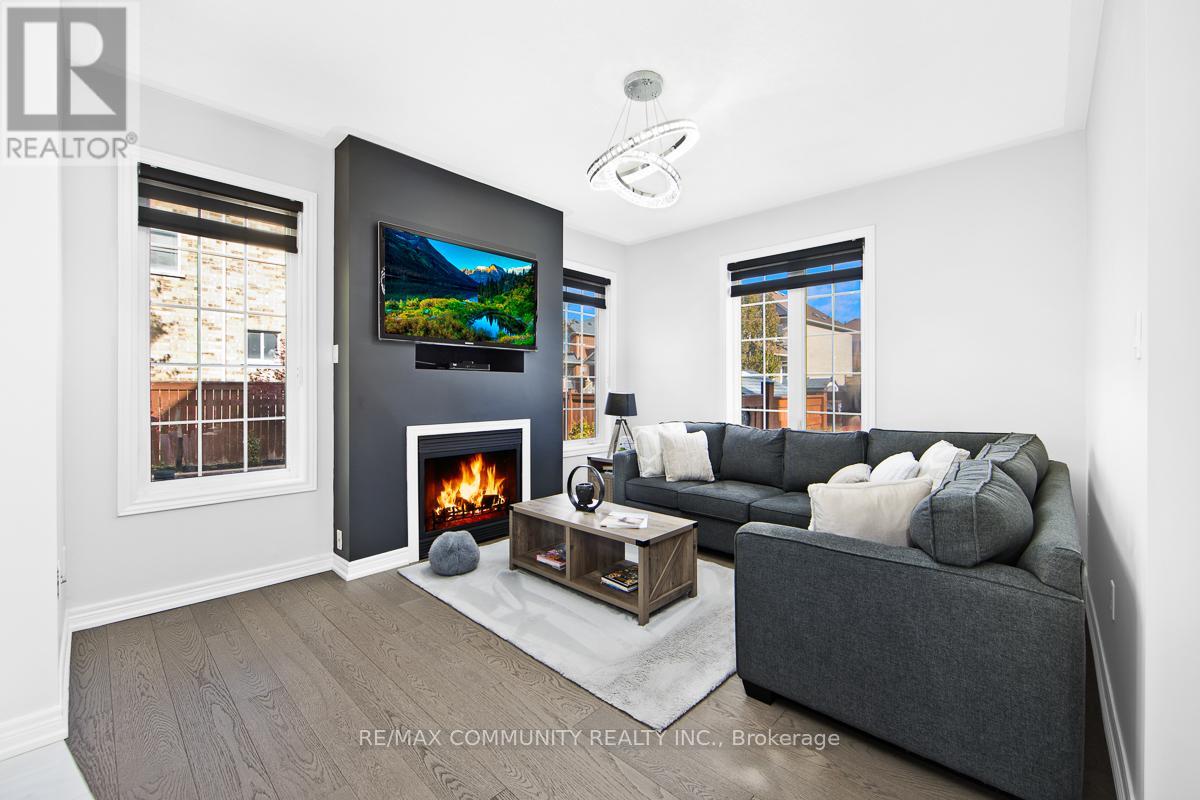 37 Mantle Avenue, Whitchurch-Stouffville, Ontario  L4A 0M7 - Photo 19 - N12825294