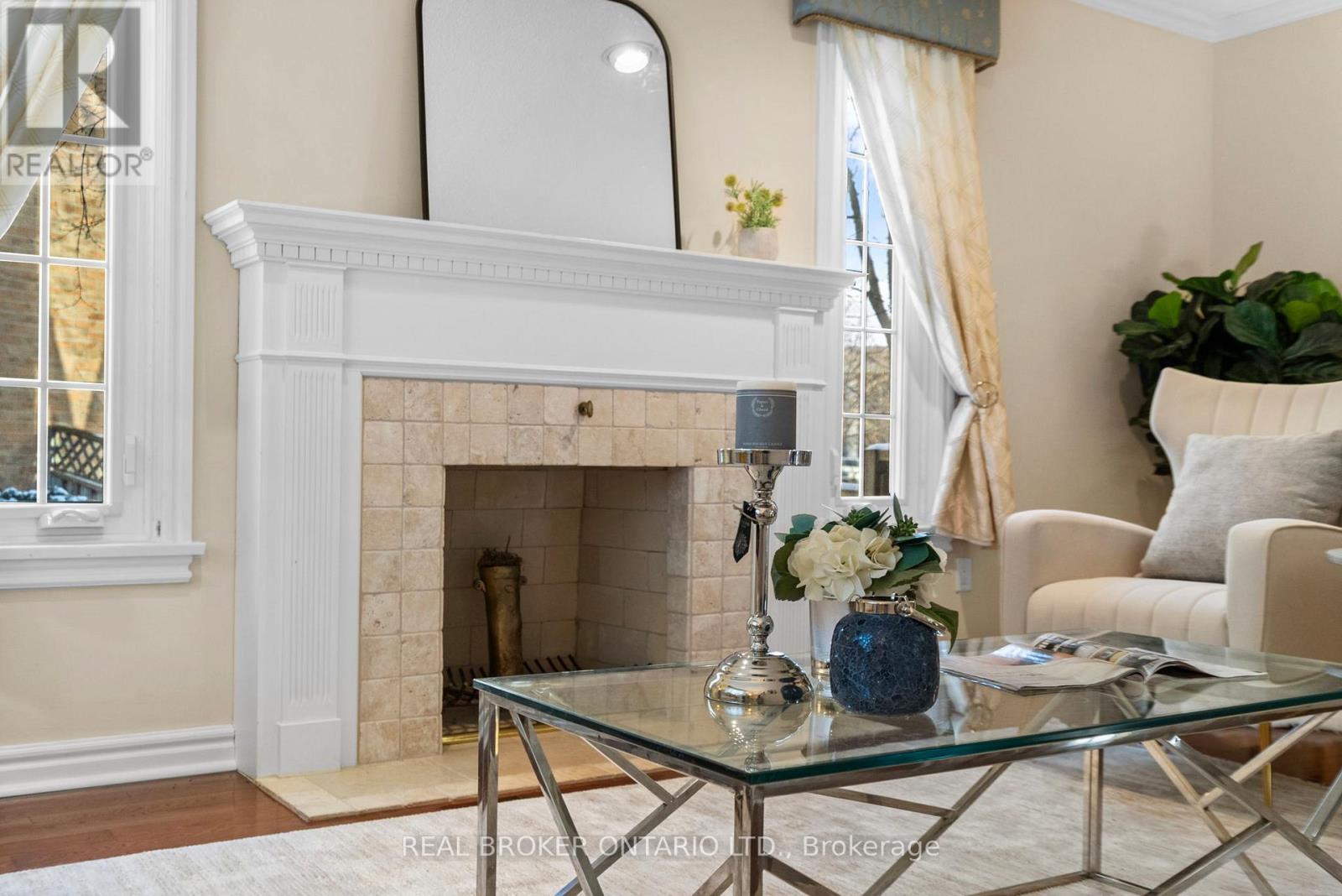 36 Ellingwood Court, Markham, Ontario  L3R 8A7 - Photo 17 - N12825304