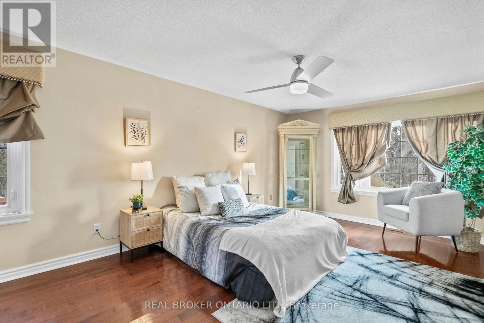 36 Ellingwood Court, Markham, Ontario  L3R 8A7 - Photo 30 - N12825304