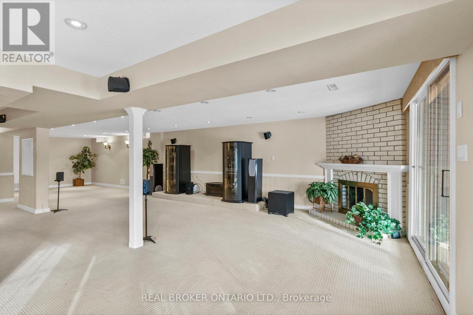 36 Ellingwood Court, Markham, Ontario  L3R 8A7 - Photo 41 - N12825304