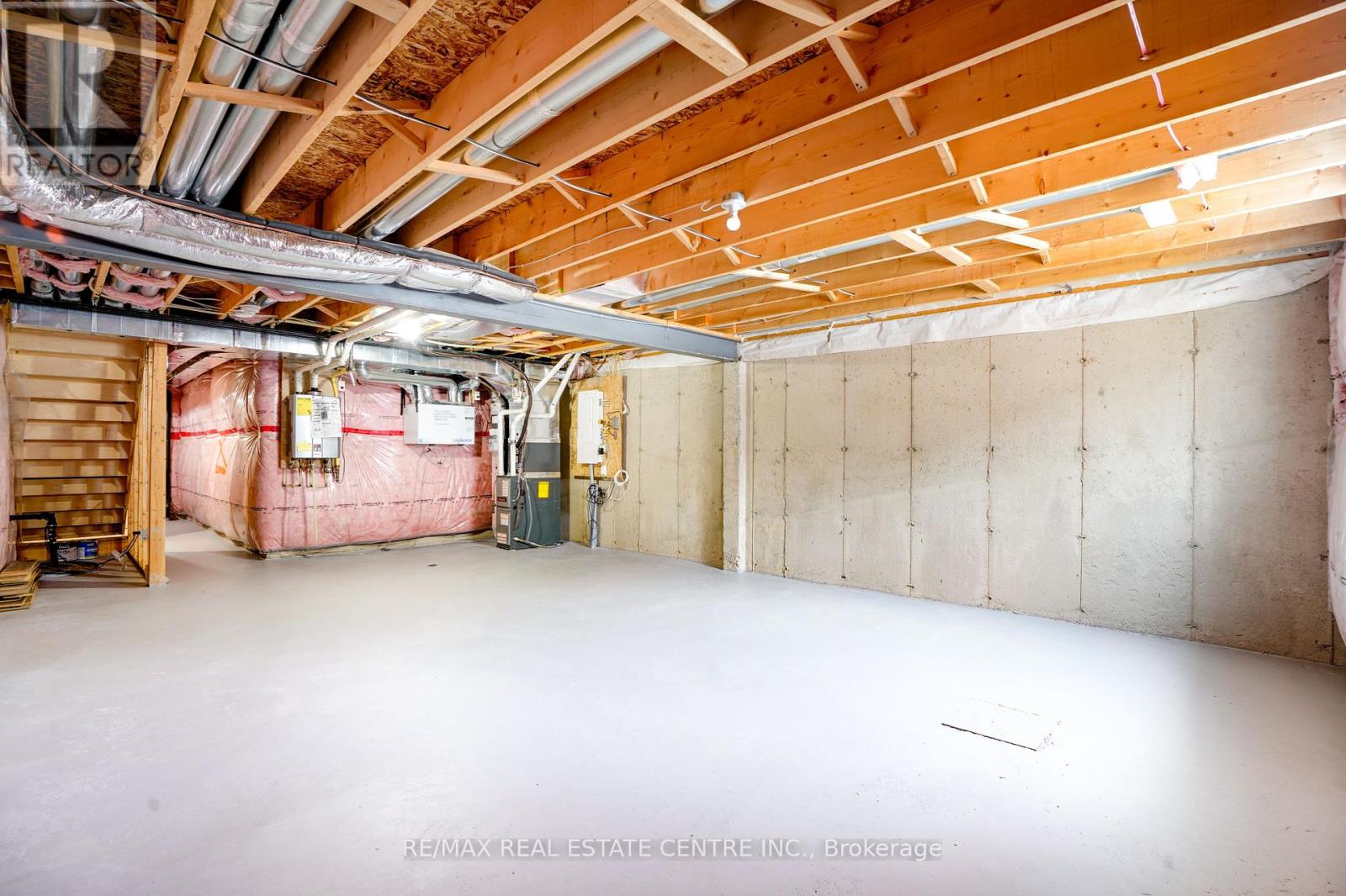 24 - 2621 Holbrook Drive, London South, Ontario  N6M 0G2 - Photo 42 - X12818788