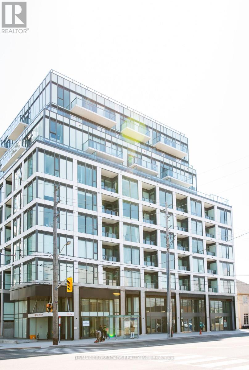 406 - 1195 THE QUEENSWAY, Toronto, Ontario