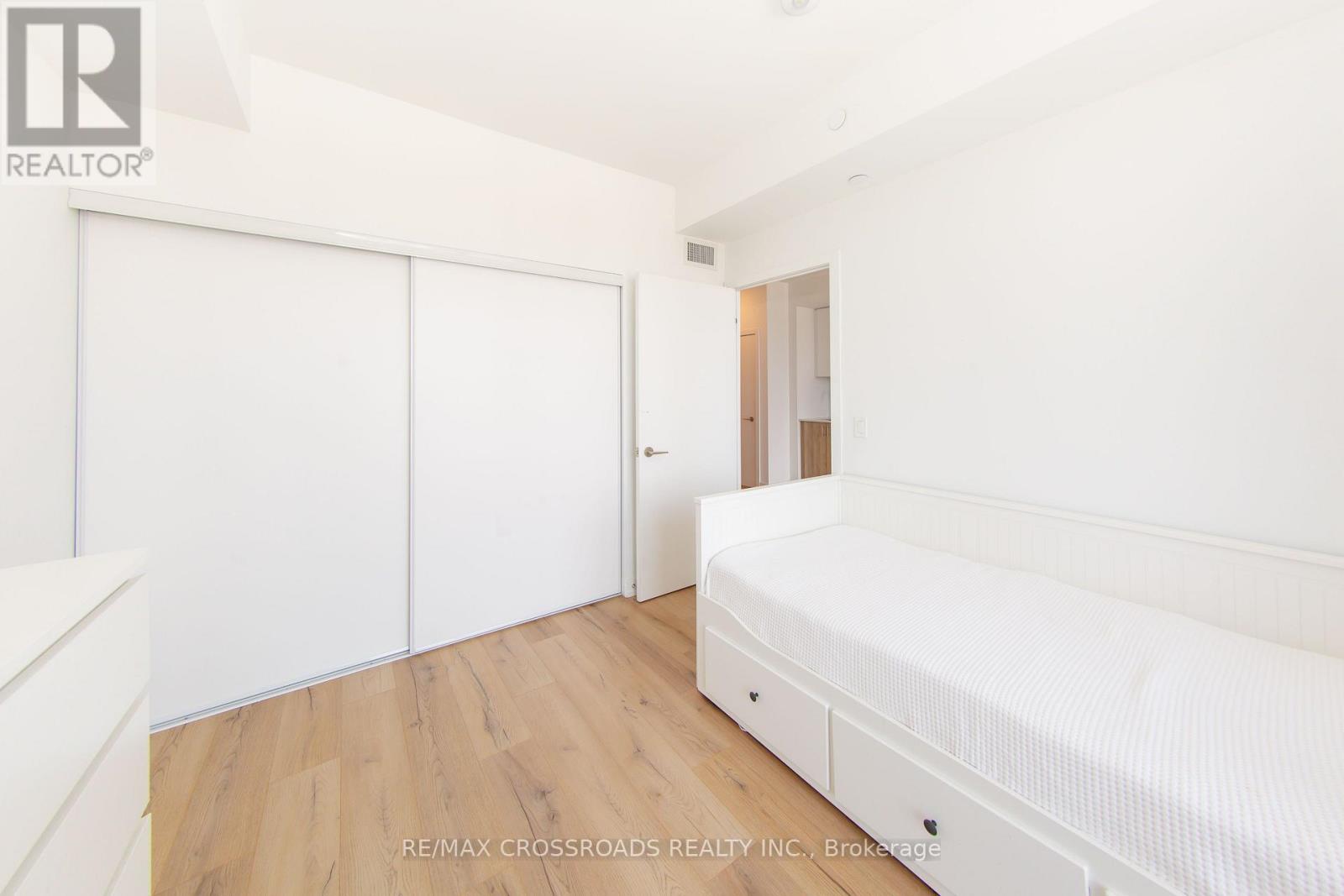 406 - 1195 The Queensway, Toronto, Ontario  M8Z 1R6 - Photo 11 - W12825298