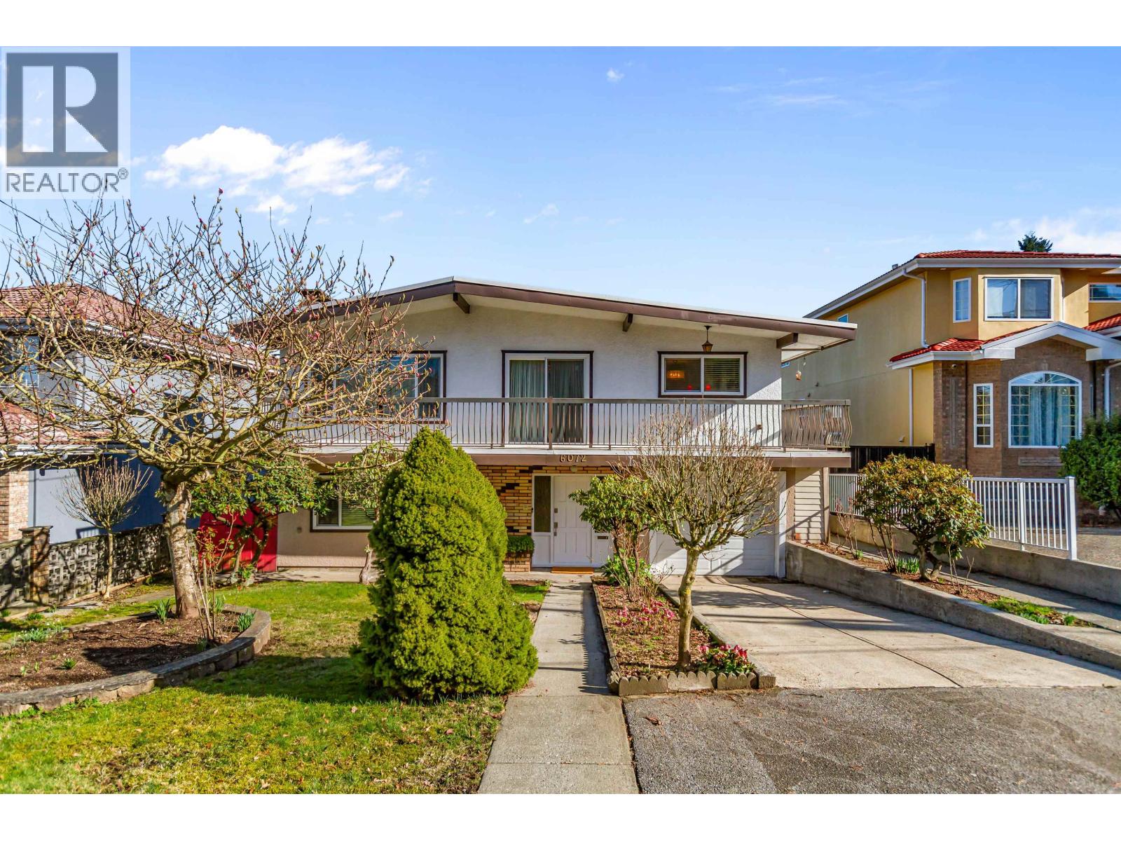6072 SELMA AVENUE, Burnaby, British Columbia