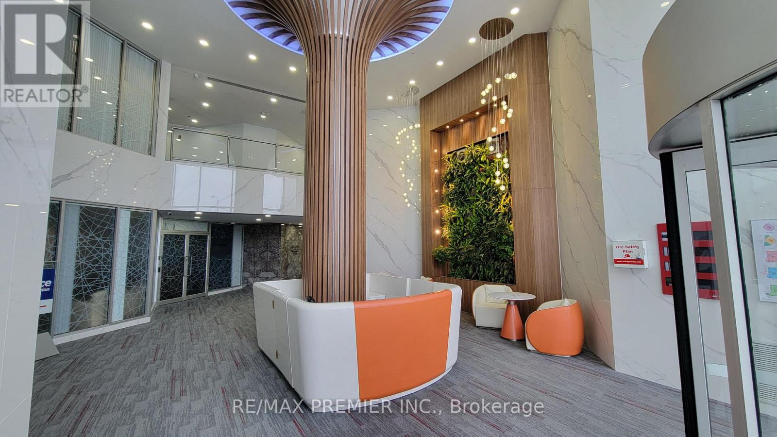 601 & 602 - 105 Gordon Baker Road, Toronto, Ontario  M2H 3P8 - Photo 3 - C12815008