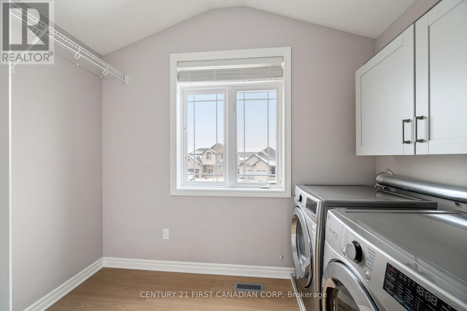 111 Coyne Lane, Lucan Biddulph, Ontario  N0M 2J0 - Photo 18 - X12821466