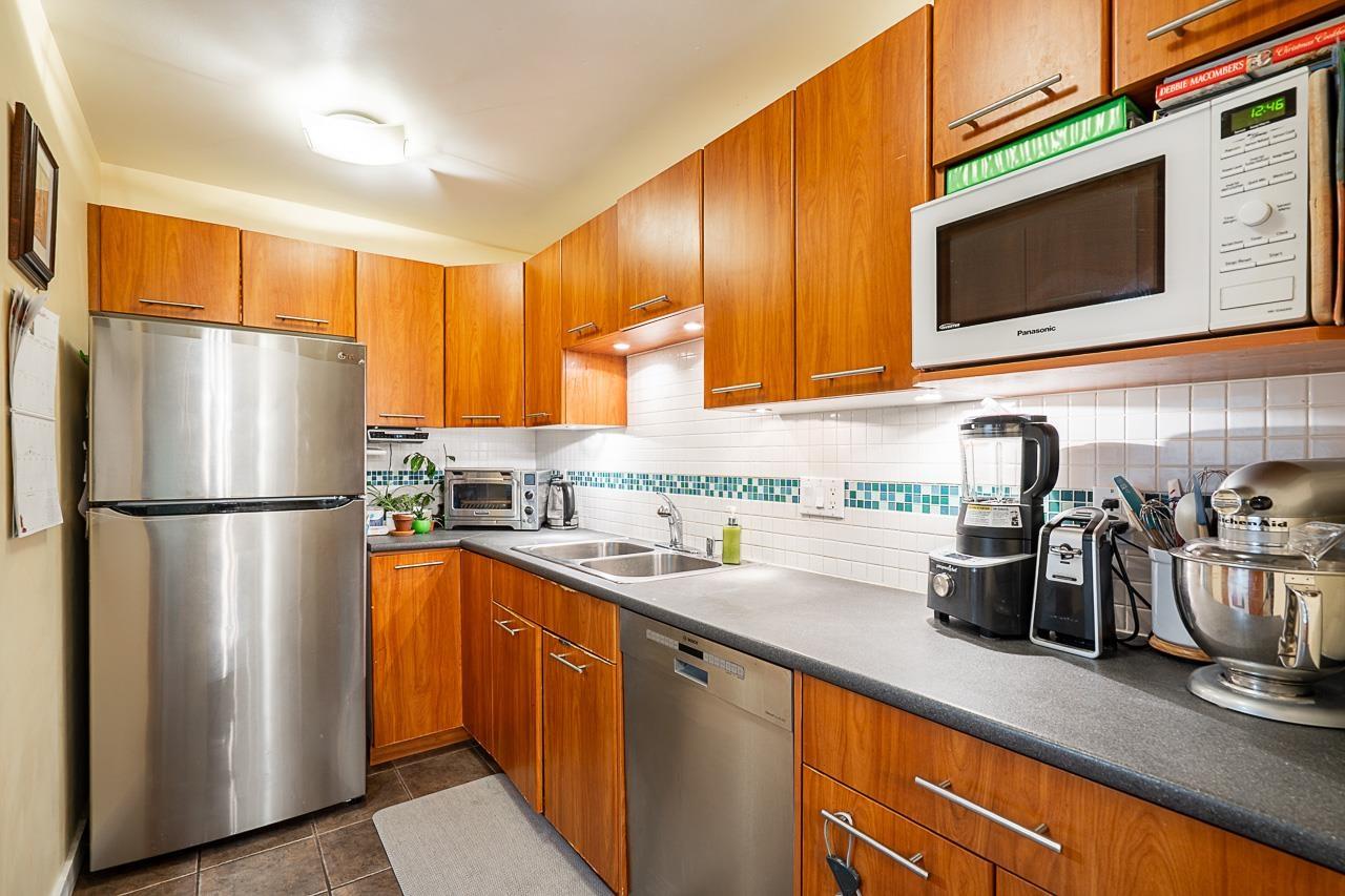 106 10644 151a Street, Surrey, British Columbia V3R 8R3 - Photo 6 - R3093837