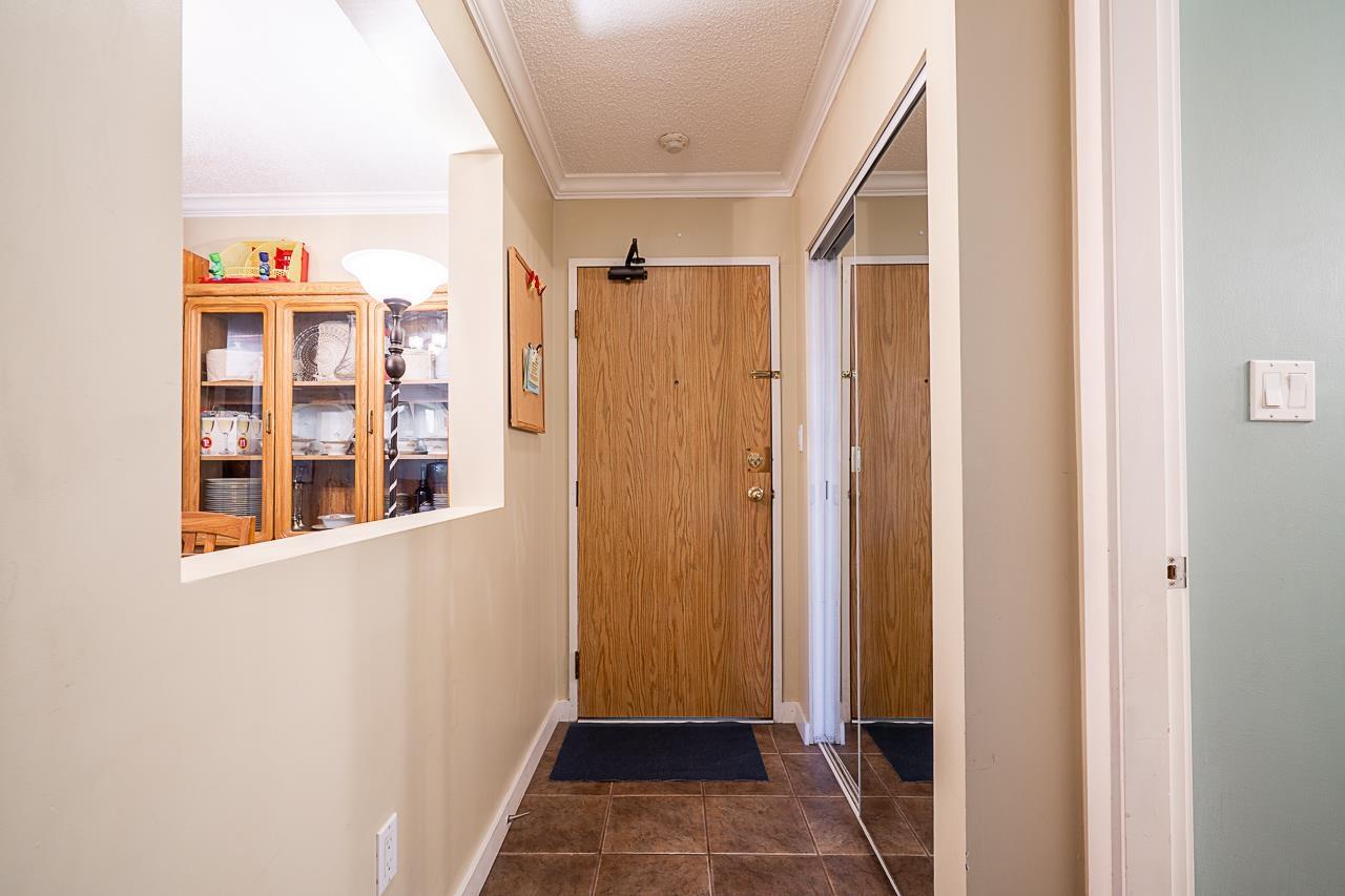 106 10644 151a Street, Surrey, British Columbia V3R 8R3 - Photo 4 - R3093837