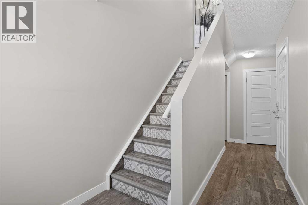 254 Pantego Lane Nw, Calgary, Alberta  T3K 0T1 - Photo 18 - A2288152