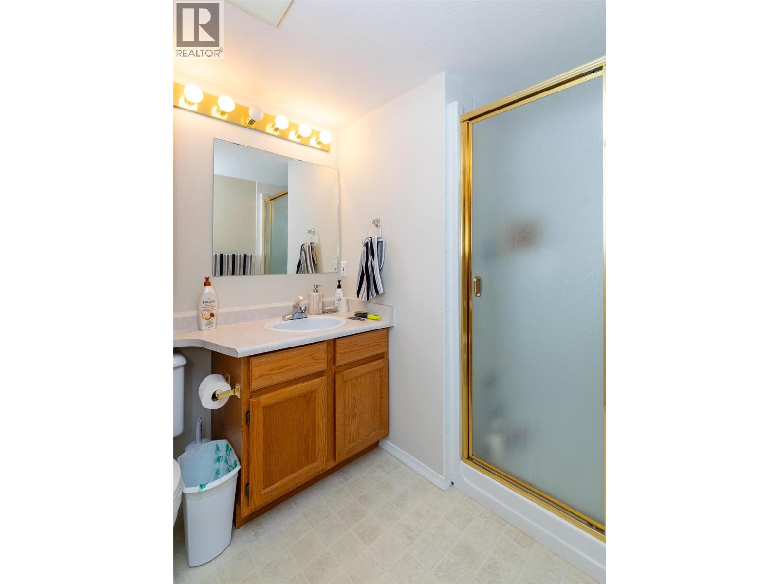 251 6 Street Se Unit# 201, Salmon Arm, British Columbia  V1E 1J9 - Photo 16 - 10377212