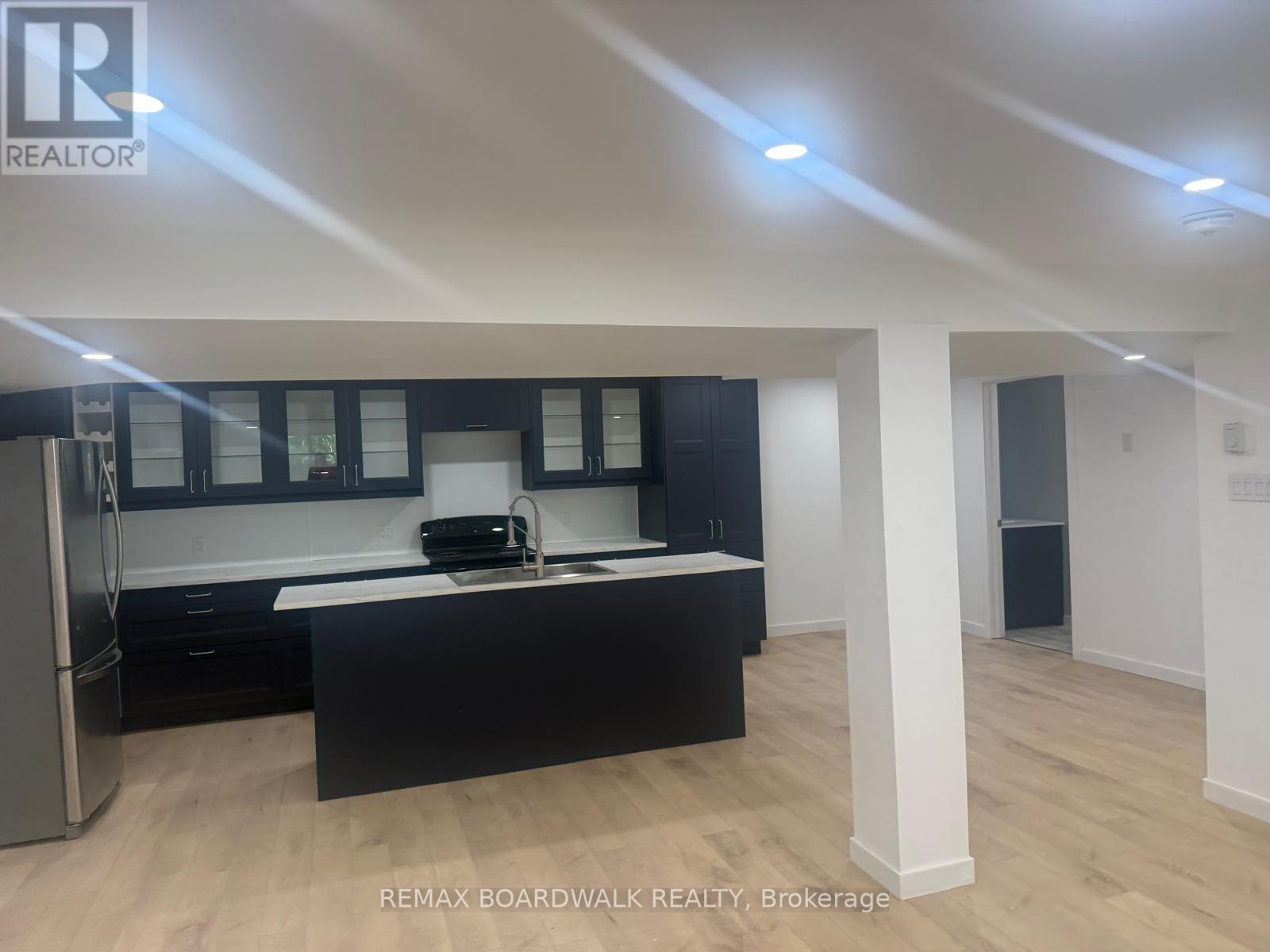 1399 Ellsworth Lane, Ottawa, Ontario  K4P 1N3 - Photo 8 - X12825360